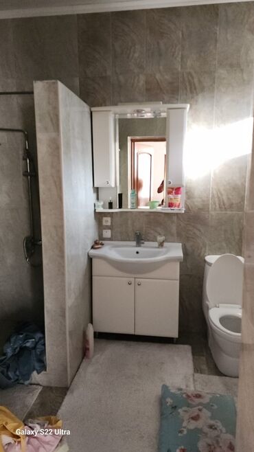 Долгосрочная аренда домов: 350 м², 9 комнат, Евроремонт, Балкон застеклен, Бронированные двери — 9