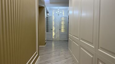 Долгосрочная аренда квартир: 4 комнаты, Риэлтор, Без подселения, С мебелью полностью — 2