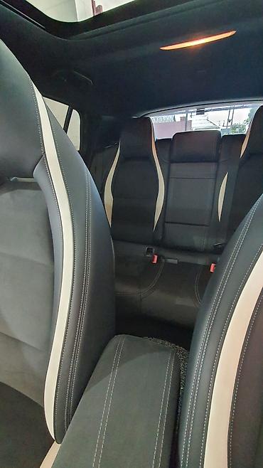 Infiniti: Infiniti : 2016 г., 2 л, Робот, Бензин, Хэтчбэк — 12