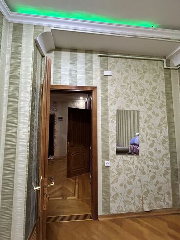 Uzunmüddətli kirayə mənzillər: Neftçilərdə Nazlı şadlıq sarayın yaxınlığında yerləşən yeni tikili -da lalafo.az — 4 Uzunmüddətli kirayə mənzillər: Neftçilərdə Nazlı şadlıq sarayın yaxınlığında yerləşən yeni tikili — 4