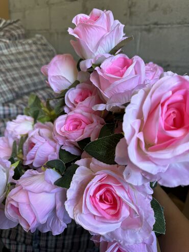 Декоративные цветы: Продаю цветы для оформления Каркасосвещениецветы разныесвечи на — 11