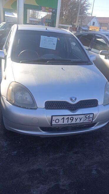 Toyota: Toyota Vitz: 2002 г., 1 л, Автомат, Бензин, Седан