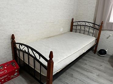 saatlar type 1: Tək nəfərlik çarpayı – metal və ağac kombinasiyalı karkas, döşək ilə — 3