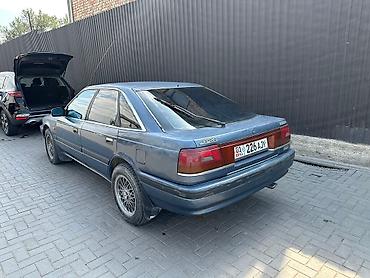 митсубиси еклипс: Mazda 626: 1989 г., 2.2 л, Механика, Бензин, Хэтчбэк — 3