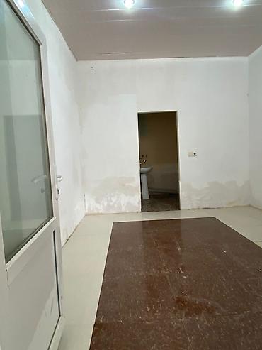 arendaya doner evi: Icarəyə verilir – kiçik kommersiya/iş yeri üçün otaq - Tək geniş otaq — 1