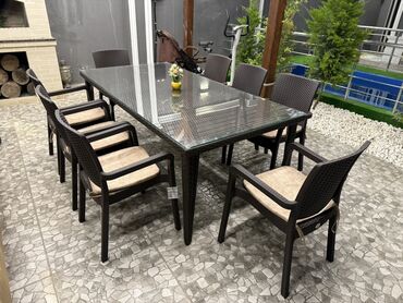 круглый стол трансформер: Dördbucaq masa, 8 stul, Açılmayan, Stullar ilə, Həsir toxunuşlu