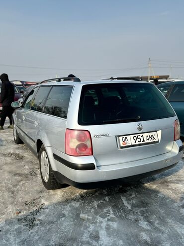 насадка на глушитель с подсветкой: Volkswagen Passat: 2002 г., 2 л, Механика, Бензин, Универсал