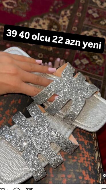 Tərliklər: Tərliklər, Ölçü: 40, rəng - Gümüşü, Yeni