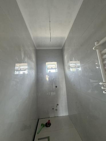Продажа коттеджей и домов: 6 комнат и более, 280 м², 4 соток, Бишкек, Собственник — 13