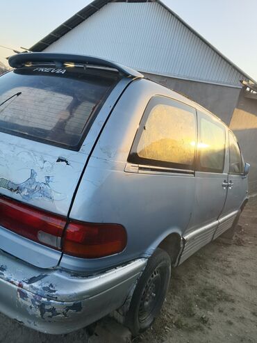 поворотник тойота виндом: Toyota Previa: 1993 г., 2.2 л, Механика, Бензин, Минивэн