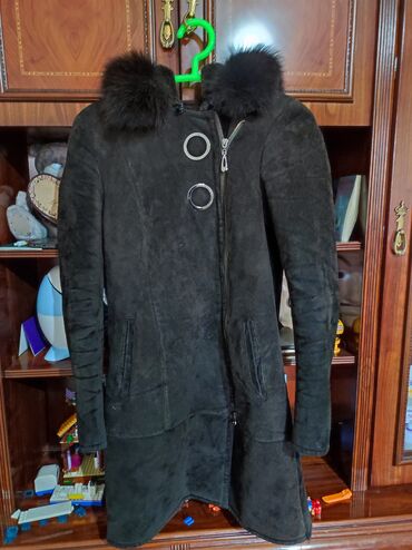 дубленка куртка зимняя: Дубленка, По колено, С капюшоном, 2XS (EU 32)