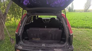 step vagon: Honda Stream: 2001 г., 2 л, Автомат, Бензин, Минивэн — 4