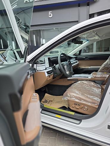 sprinter 2 9: Hyundai Grandeur: 2026 г., 1.6 л, Автомат, Гибрид, Седан — 9