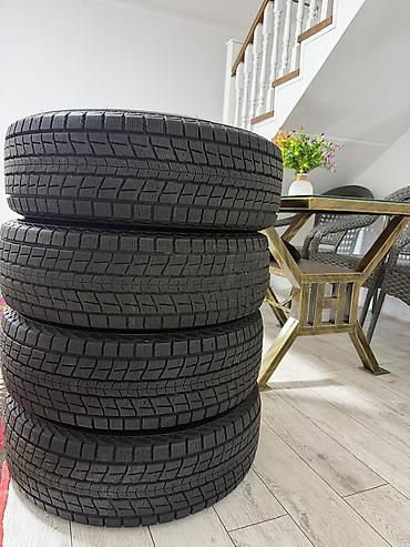 Шины: Шины 225 / 65 / R 17, Зима, Новый, Комплект, Легковые, Япония, Dunlop — 1
