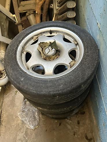r21 disk: Mercedes-Benz üçün orijinal yüngül lehimli disklər və şinlər komplekti — 1