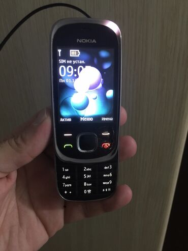 Nokia: Nokia 8, 2 GB, rəng - Qəhvəyi, Düyməli, Zəmanət — 4