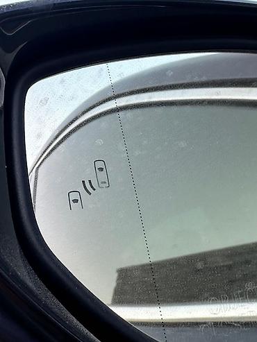 Lexus: Lexus ES: 2023 г., 2.5 л, Гибрид — 28