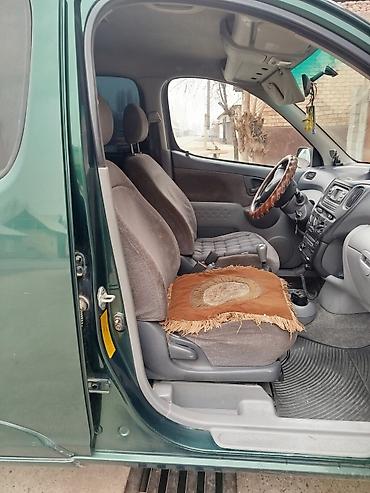 Toyota: Toyota Funcargo: 2003 г., Автомат, Бензин, Хэтчбэк — 10