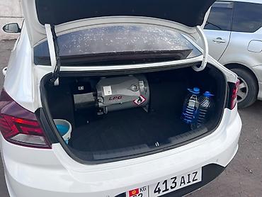Hyundai: Hyundai Avante: 2018 г., 1.6 л, Автомат, Газ, Седан — 7