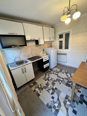 Uzunmüddətli kirayə evlər: 25 kv. m, 1 otaqlı, Kombi, Qaz, İşıq — 4