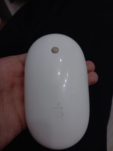 işlənmiş notebook satışı: Apple mouse.Bluetoohla isleyir problemi yoxdur.Cox ucuza satiram