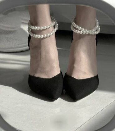 туфли 41 размер: Шикарные туфли 👠✨️
размеры:36-40 at lalafo.kg туфли 41 размер: Шикарные туфли 👠✨️
размеры:36-40