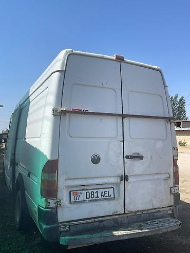 lada kalina: Легкий грузовик, Volkswagen, Стандарт, 3 т, Б/у — 3