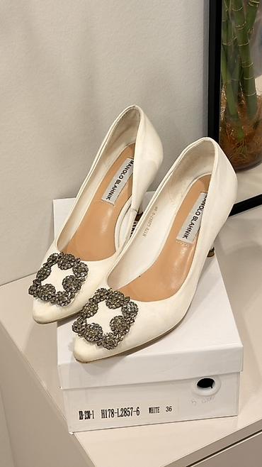 Туфли: Женские туфли на каблуке — 3 пары 1) Черные slingback Corina - Форма — 4