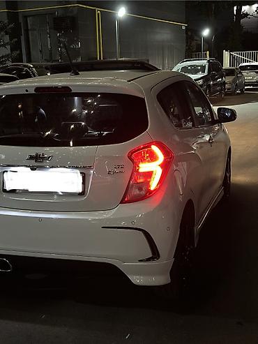 chevrolet avio: Chevrolet Spark: 2017 г., 1 л, Вариатор, Бензин, Хэтчбэк — 3