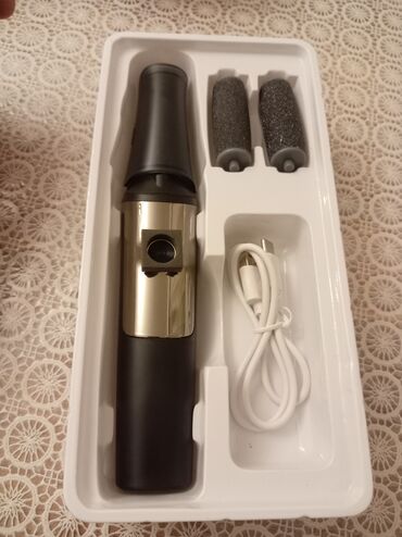 Bədənə qulluq: Ayagda olan ölü dərinin təmizlənməsi üçün. Usb zaryadka, və 2 əd əlavə