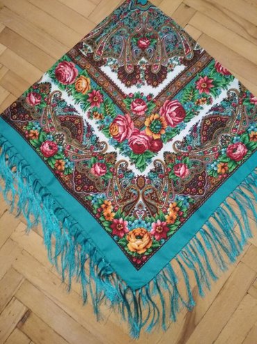 Мужская одежда: Платок новый.Могу доставить к м.Аджеми