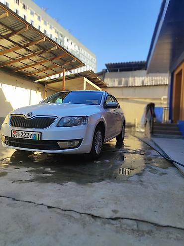 sprinter 4 4: Skoda Octavia: 2016 г., 1.6 л, Автомат, Бензин, Лифтбек — 6