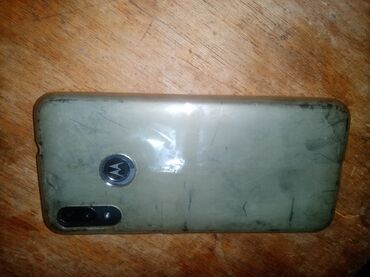 Motorola: Motorola Moto E6 na lalafo.rs — 9 Motorola: Motorola Moto E6 — 9