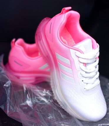 Sneakers & Athletic shoes: 38, color - Pink