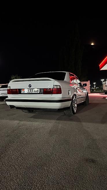 525: BMW 5 series: 1991 г., 2.5 л, Механика, Бензин, Седан — 5