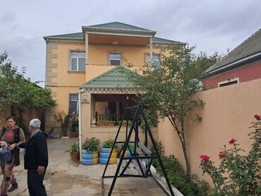 Həyət evləri və villaların satışı: Biləcəri 5 otaqlı, 150 kv. m, Yeni təmirli