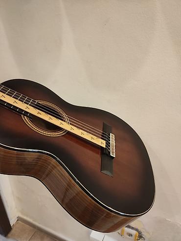 rock gitara: Klassik gitara model:valencia vc 563bsb simlərin sayı: 6 üst:sitka — 2