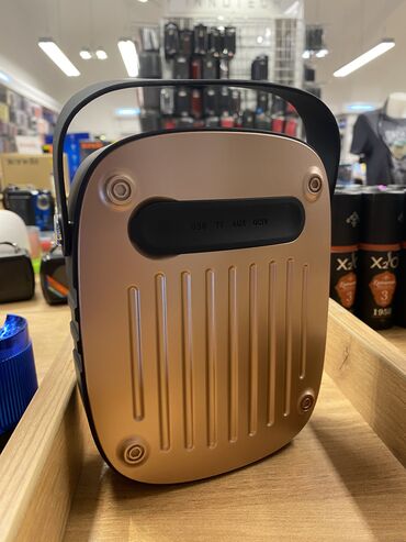 vee: Yeni Marshall Headphones Kolonka, Növ - Akustik, rəng - Qızılı