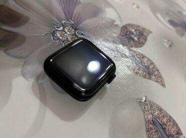 apple watch 8 цена бишкек: APPLE WATCH SERIES SE 40 MM. Полная комплектация, без царапин в