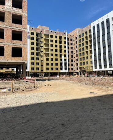 продается квартира нарын: Построен, Элитка, 3 комнаты, 80 м²