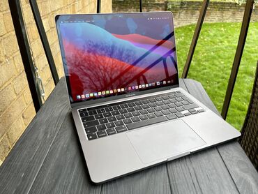 ноутбук по низкой цене: Ноутбук, Apple, 8 ГБ ОЗУ, Apple M1, 13.1 ", Б/у, Для несложных задач, память SSD