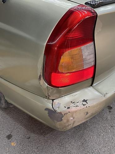 Hyundai: Hyundai Accent: 1.5 l | 2000 il Sedan — 6