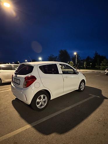 wuling mini ev: Chevrolet Spark: 2020 г., 1 л, Автомат, Бензин, Хэтчбэк — 4