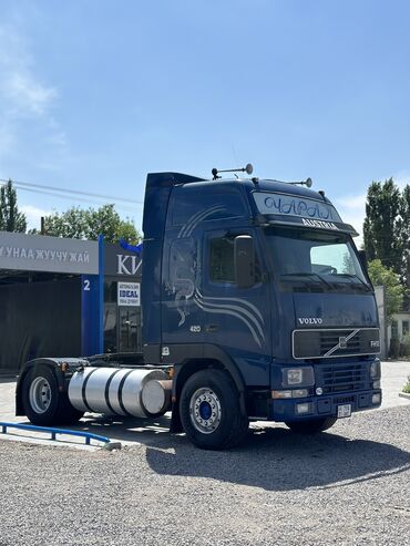 Грузовики: Грузовик, Volvo, Б/у