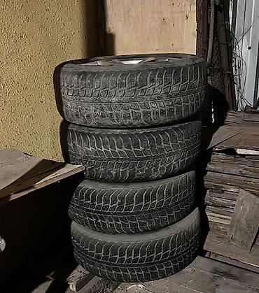 him: Комплект из 4 летних шин б/у состояние отличное👍🏻на литых дисках — 1
