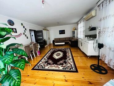 Həyət evləri və villaların satışı: Bakıxanov qəs. 6 otaqlı, 280 kv. m, Orta təmir — 8