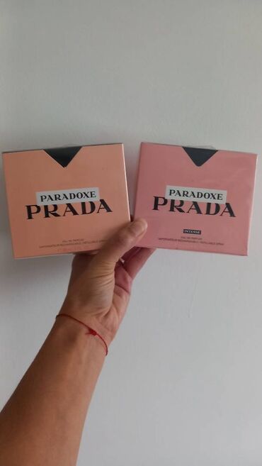 Parfemi: Blizi se kraj ove godine,a sa njom i velika novogodisnja rasprodaja — 13