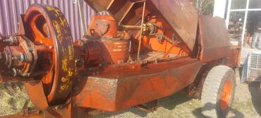 Pres bağlayanlar: Saman-ot presi – “KİRQVİZSTAN” markalı, kvadrat balya bağlayan tip — 10