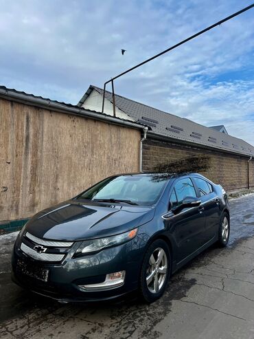 Chevrolet: Chevrolet Volt: 2013 г., 1.6 л, Автомат, Электромобиль, Хэтчбэк