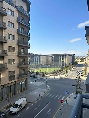 satdig evler: İcarəyə verilir 3 otaqlı yeni tikili 105 m², Ağ şəhər q. Kateqoriya — 3